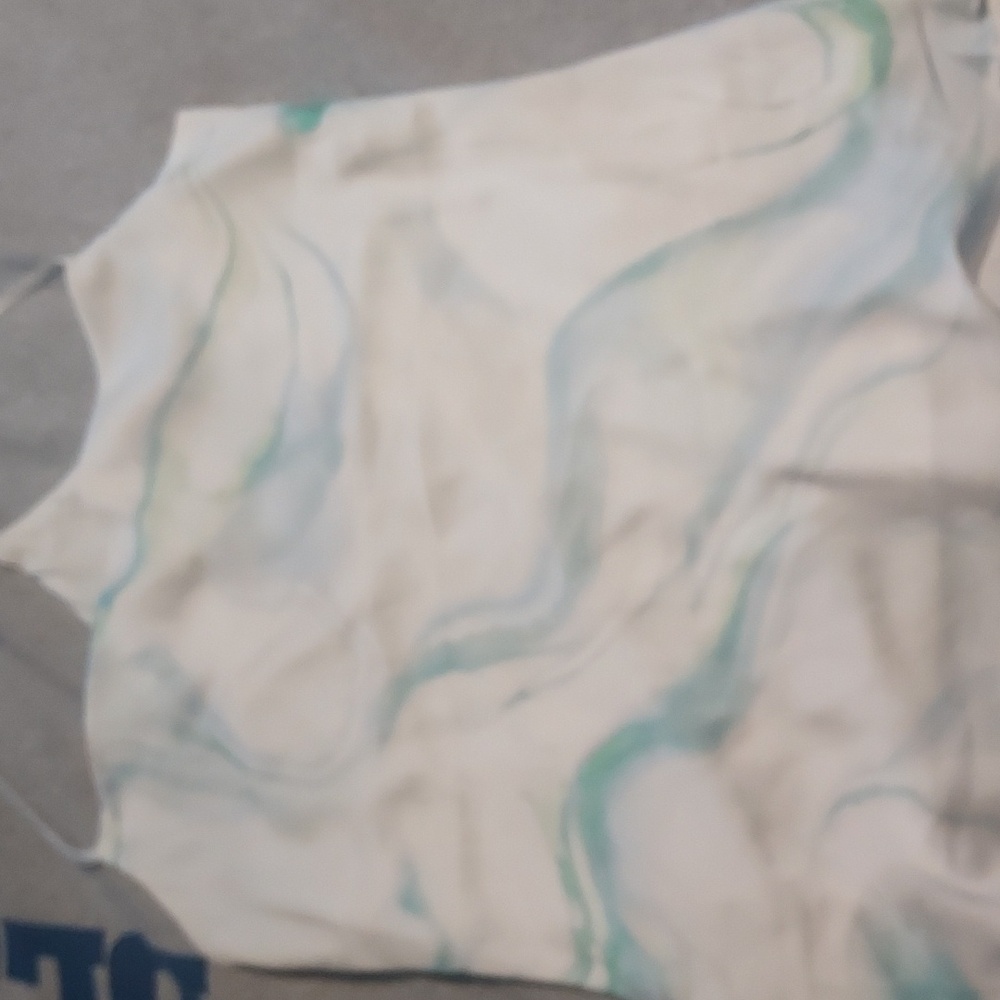 Express M tank top NWT